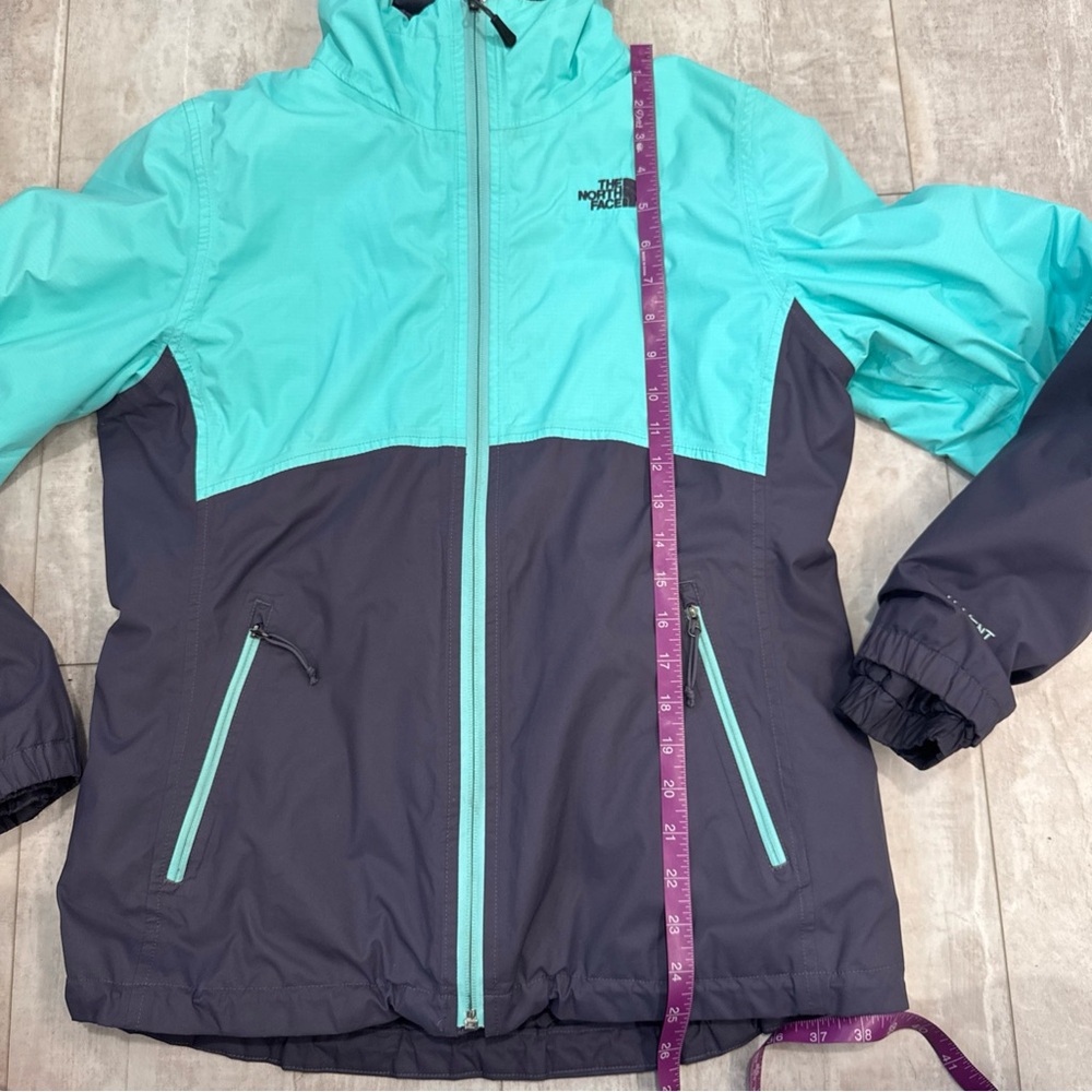 The North Face Women's Two-Tone Jacket - Aqua and Gray - Picture 14 of 16